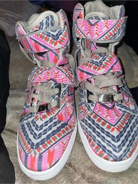 High-Top Patterned Sneakers in Pink & Gray for Men